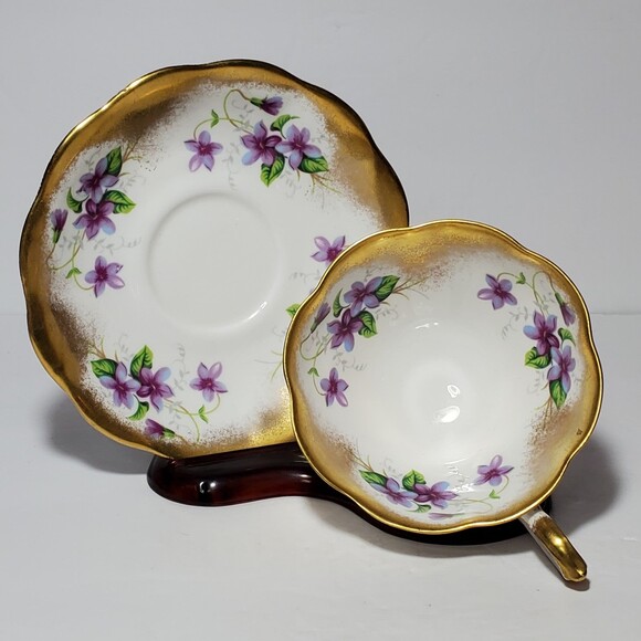 Royal Standard Teacup and Saucer Purple Violets Vintage - Picture 5 of 11